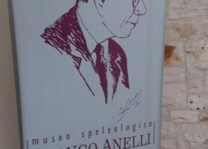 -luma- * 카스텔라나그로테